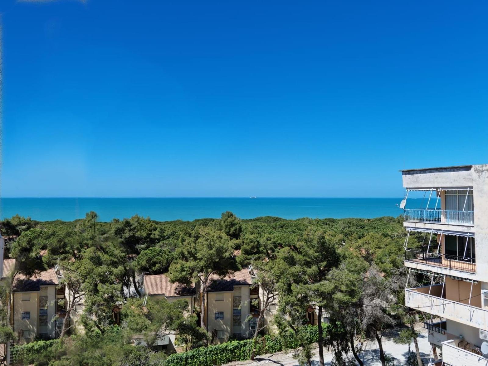 By The Sea - Apartament Golem (Tirana)